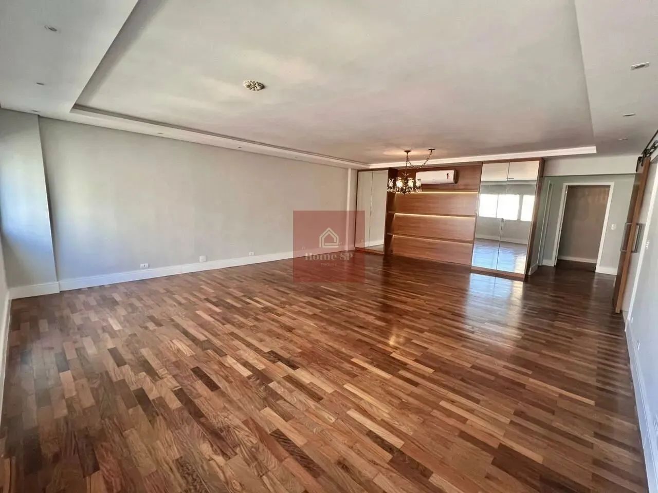 Apartamento para Locação no Itaim Bibi 190 m² | 3 Dormitórios | 1 Suíte | 2 Vagas