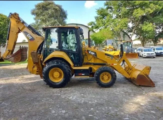Retroescavadeira Caterpillar 416 2015. (Transferência de divida)  - Foto 2