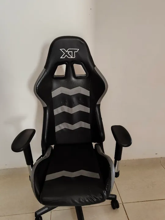 Cadeira Gamer XT Preta