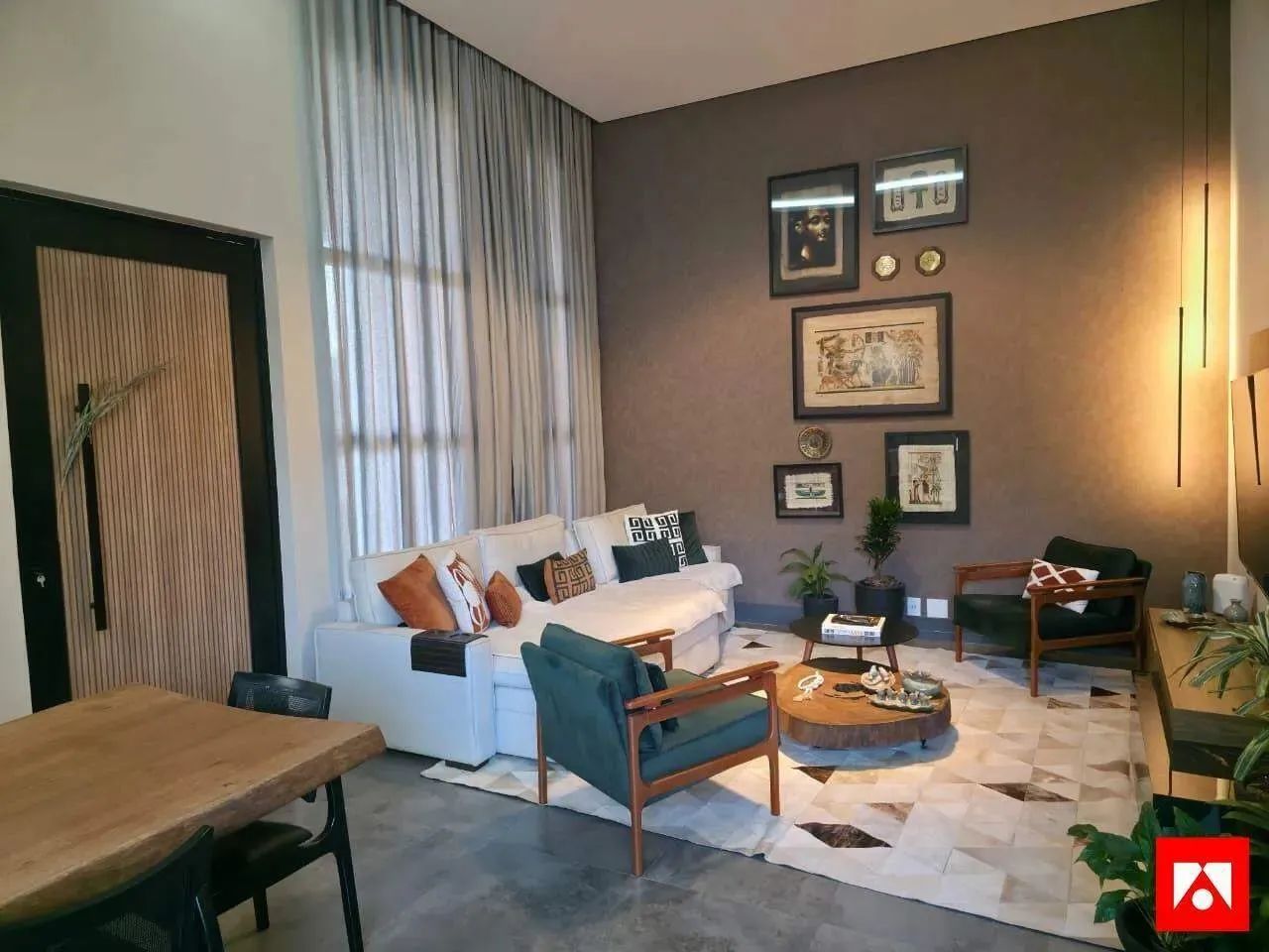Casa à venda no Residencial Jardim das Flores em Santa Bárbara d'Oeste com 3 quartos (2 su