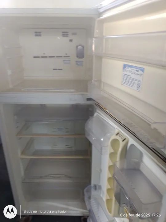 REFRIGERADOR ELECTROLUX DFF37 380L - Foto 3