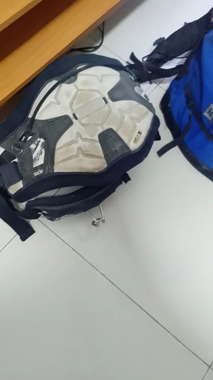 Kite 12 mais trapézio sem uso uns 2 anos  - Foto 2