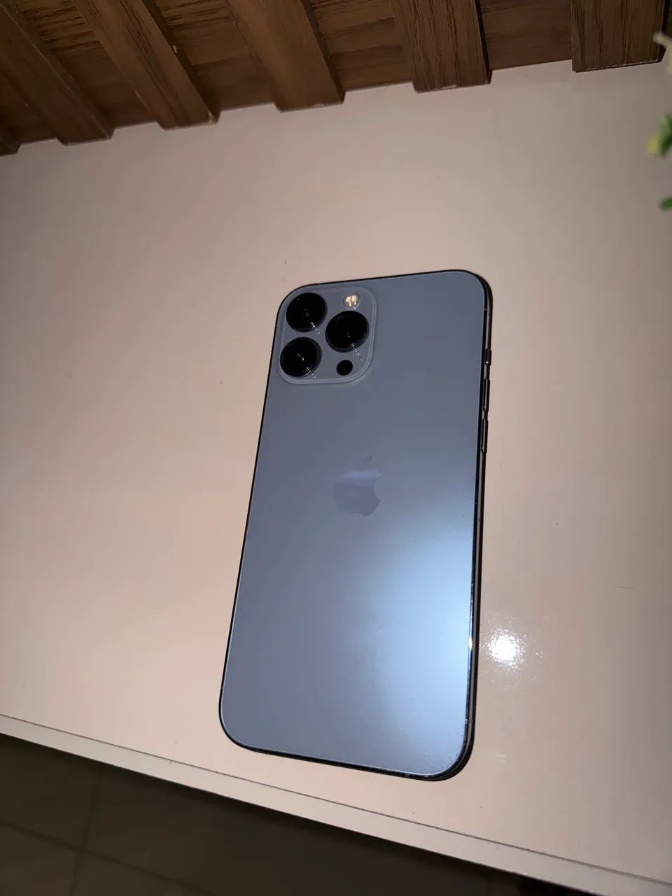 【超美品】Iphone 13 Pro Max 256GBバッテリー89% iPhone 13 Pro Max 256gb 89% saúde da bateria - Celulares e