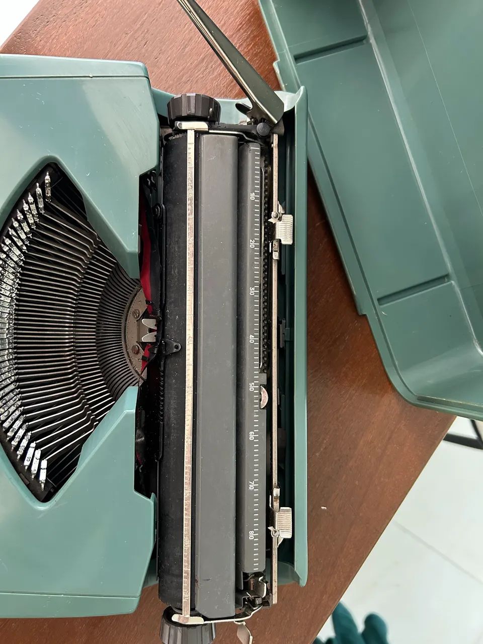 Máquina de escrever Olivetti - Foto 2