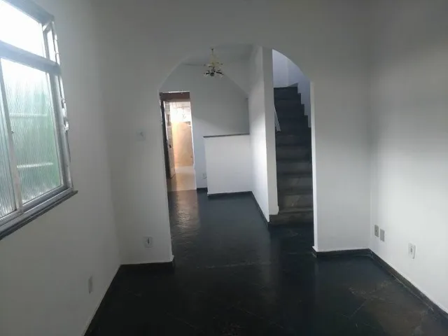 Casa duplex - 02 quartos - Ilha da Conceição - Niterói