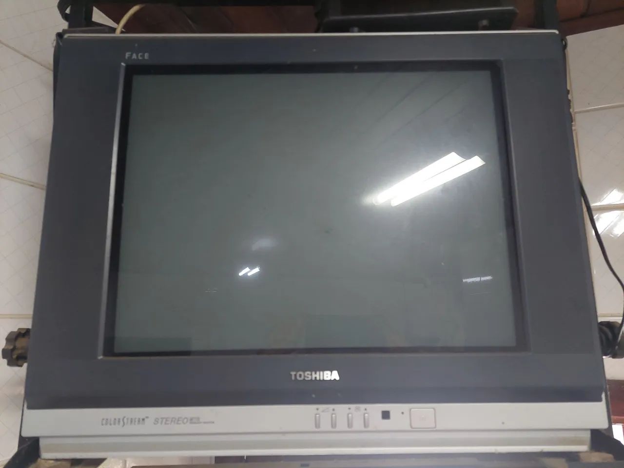TV Toshiba ColorStream Stereo