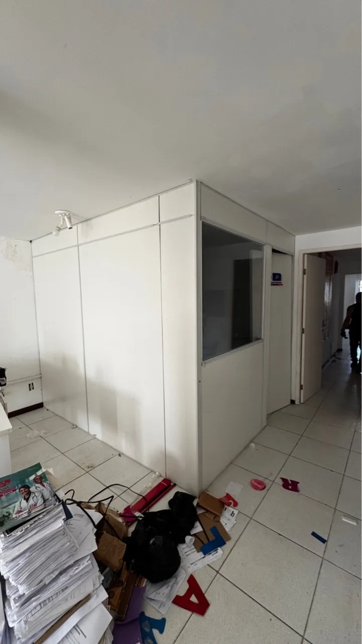 Divisoria com porta