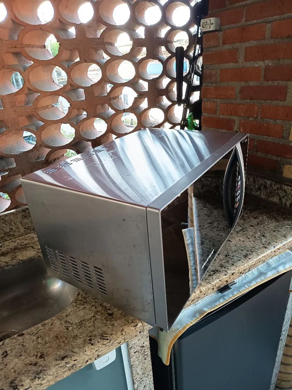Microondas Brastemp 31L Inox - Foto 5