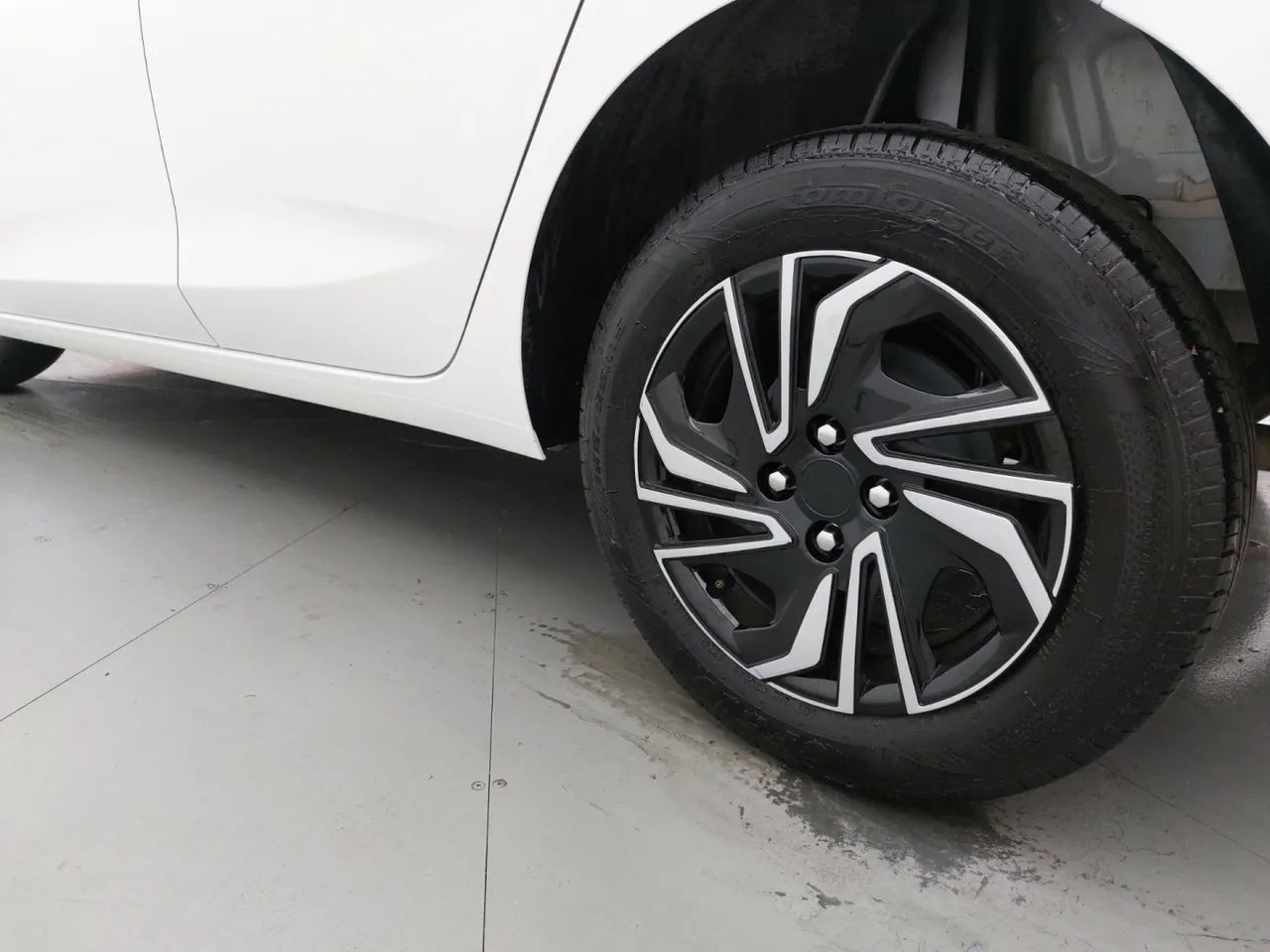 Chevrolet Onix Hatch LT 1.0 12V TB Flex Mec. 4P 2025 - Foto 12