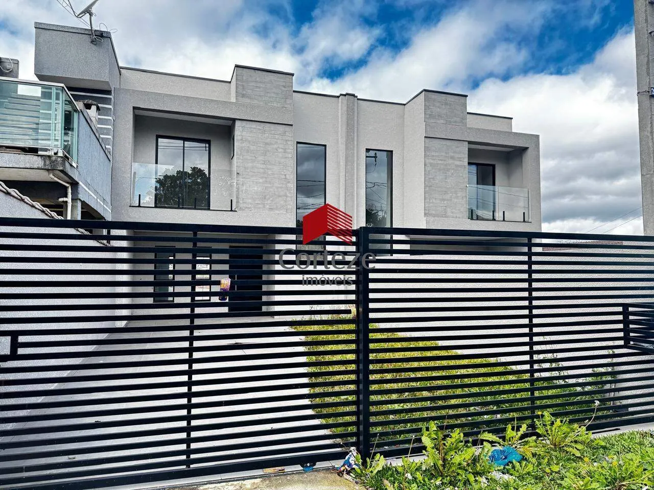 Sobrado com 116m² 3 quartos, à venda, no bairro Paloma em Colombo