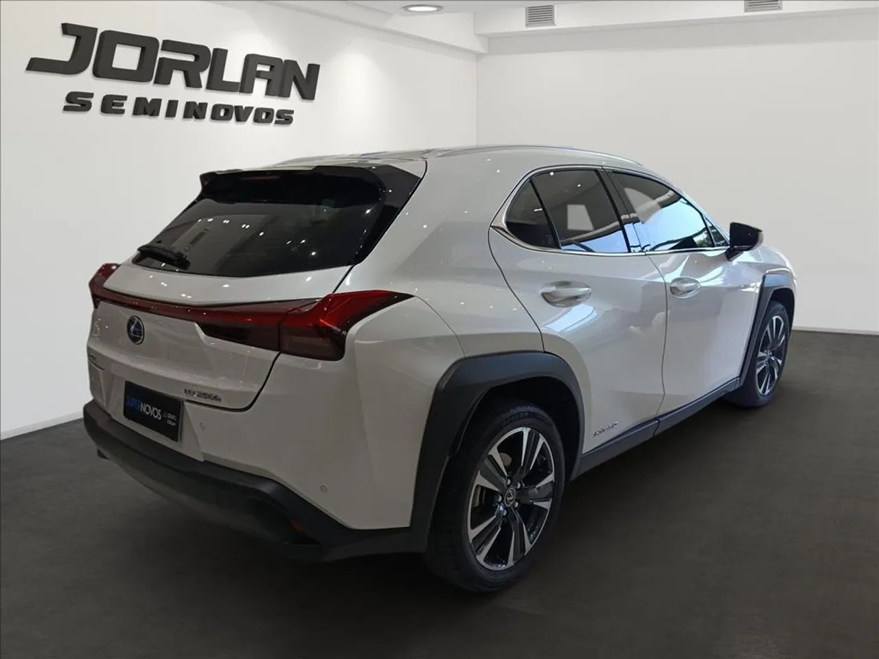 Lexus UX-250h Dynamic 2.0 16V Aut.(hybrid), foto 3 de 20