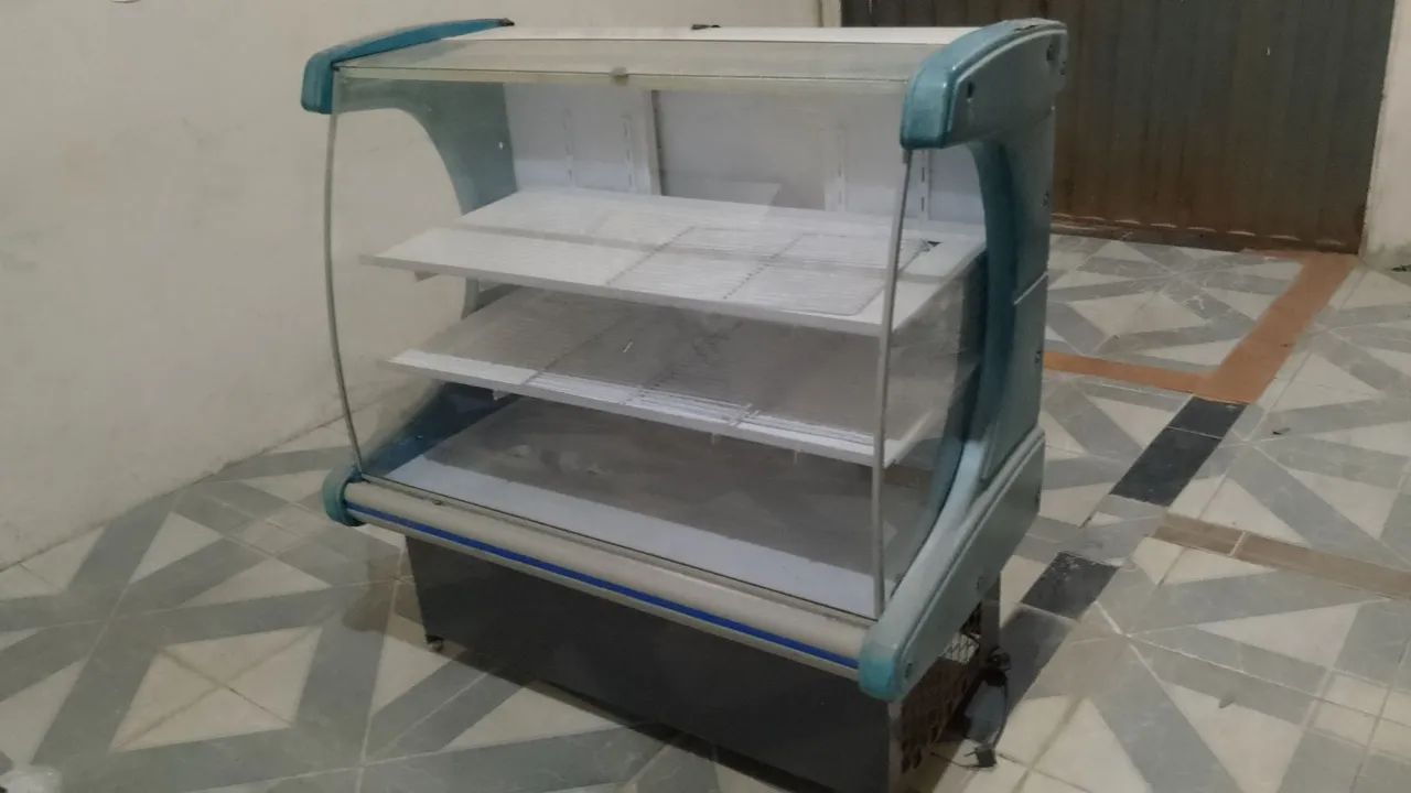 Vendo balcão refrigerado valor $1.700 - Foto 2