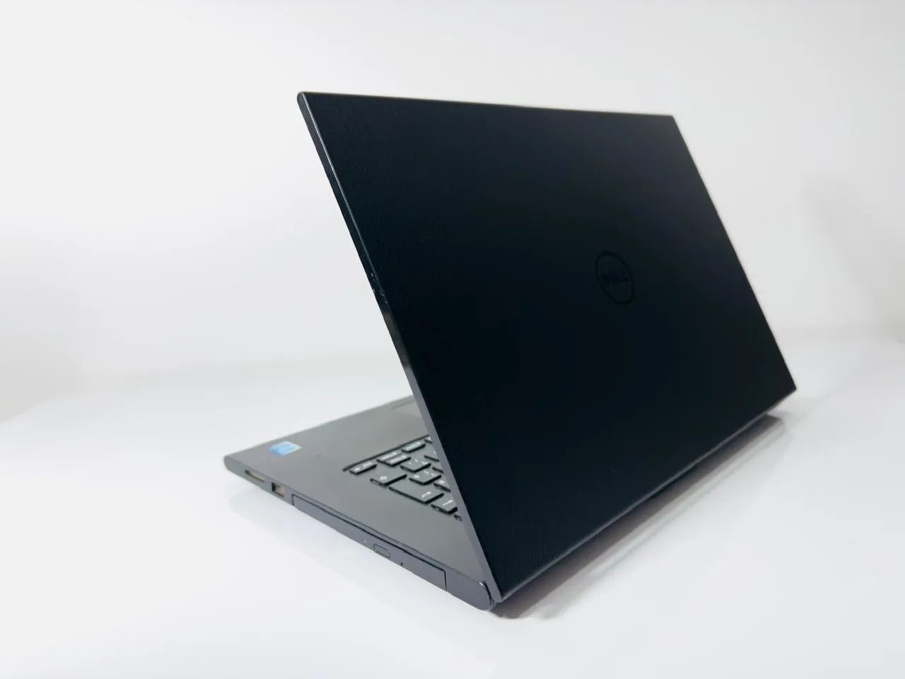 Notebook Dell I5-4th-SSD 480GB-8GB Ram-Nvidia GeForce - Notebooks