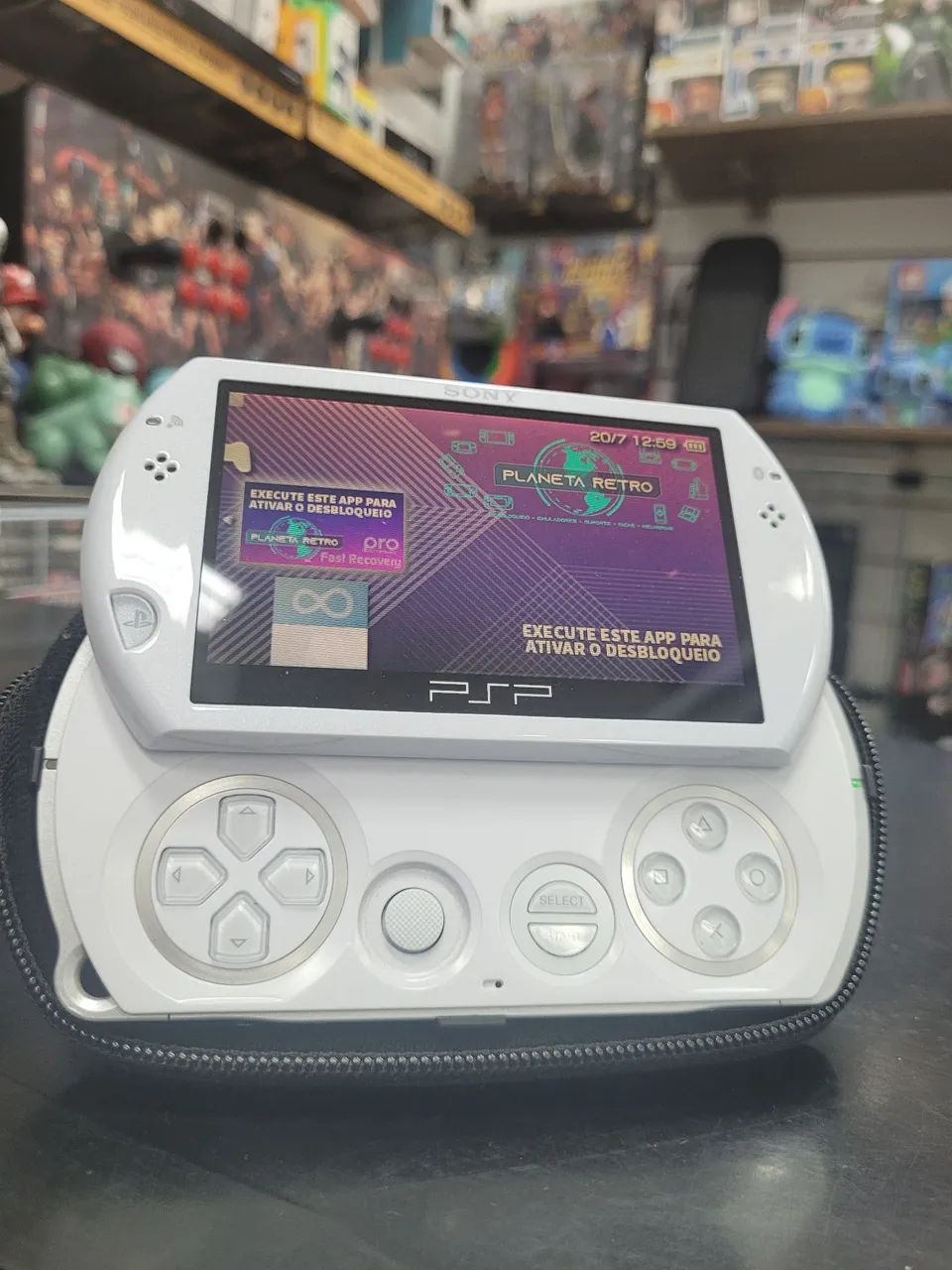 PSP Go Branco (RARO) - Foto 2