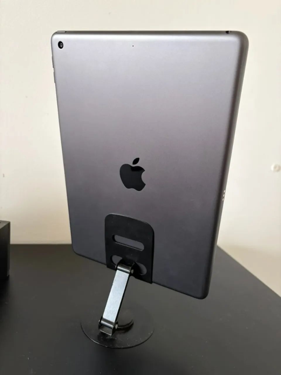 iPad 9 64GB - Cinza