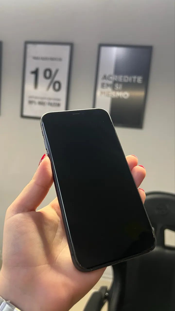 iPhone 11 128GB sem detalhes  - Foto 4