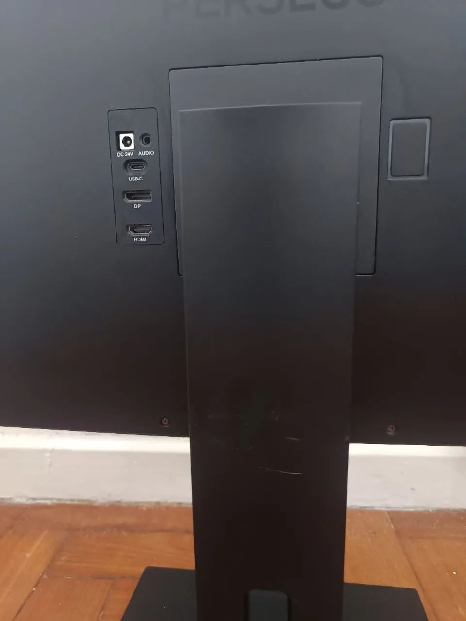 Monitor Pichau 27" 2K IPS - Tela Quebrada (ótimo para peças/base) - Foto 3