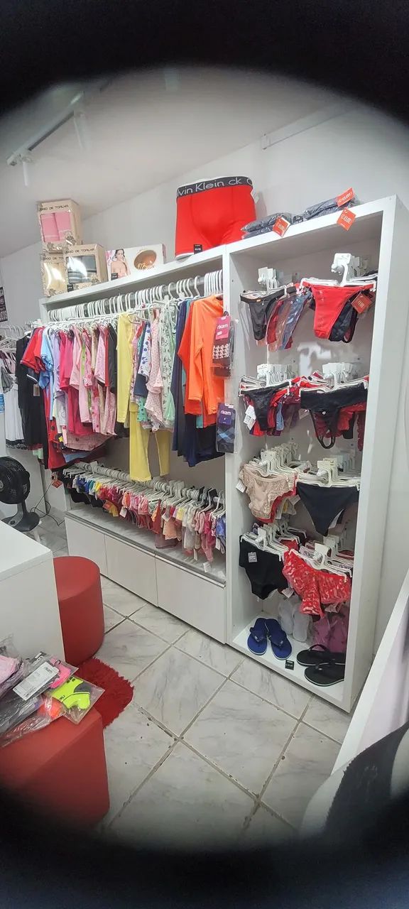 Móvel arara para confecção e calcinhas em MDF