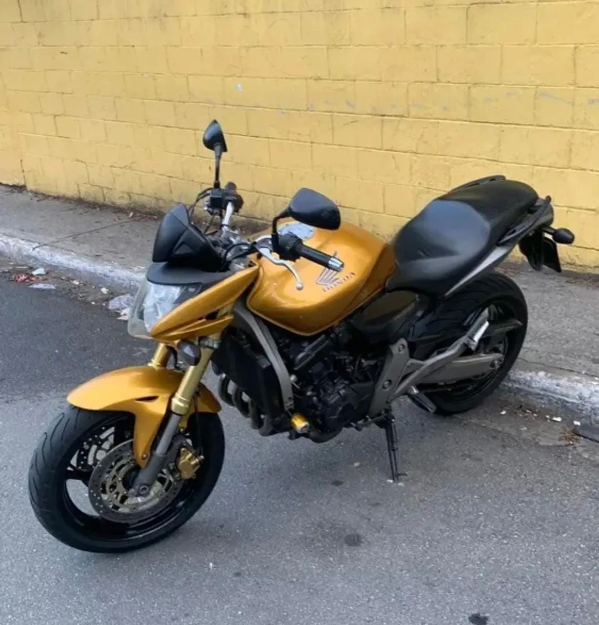 Vendo hornet  - Foto 2