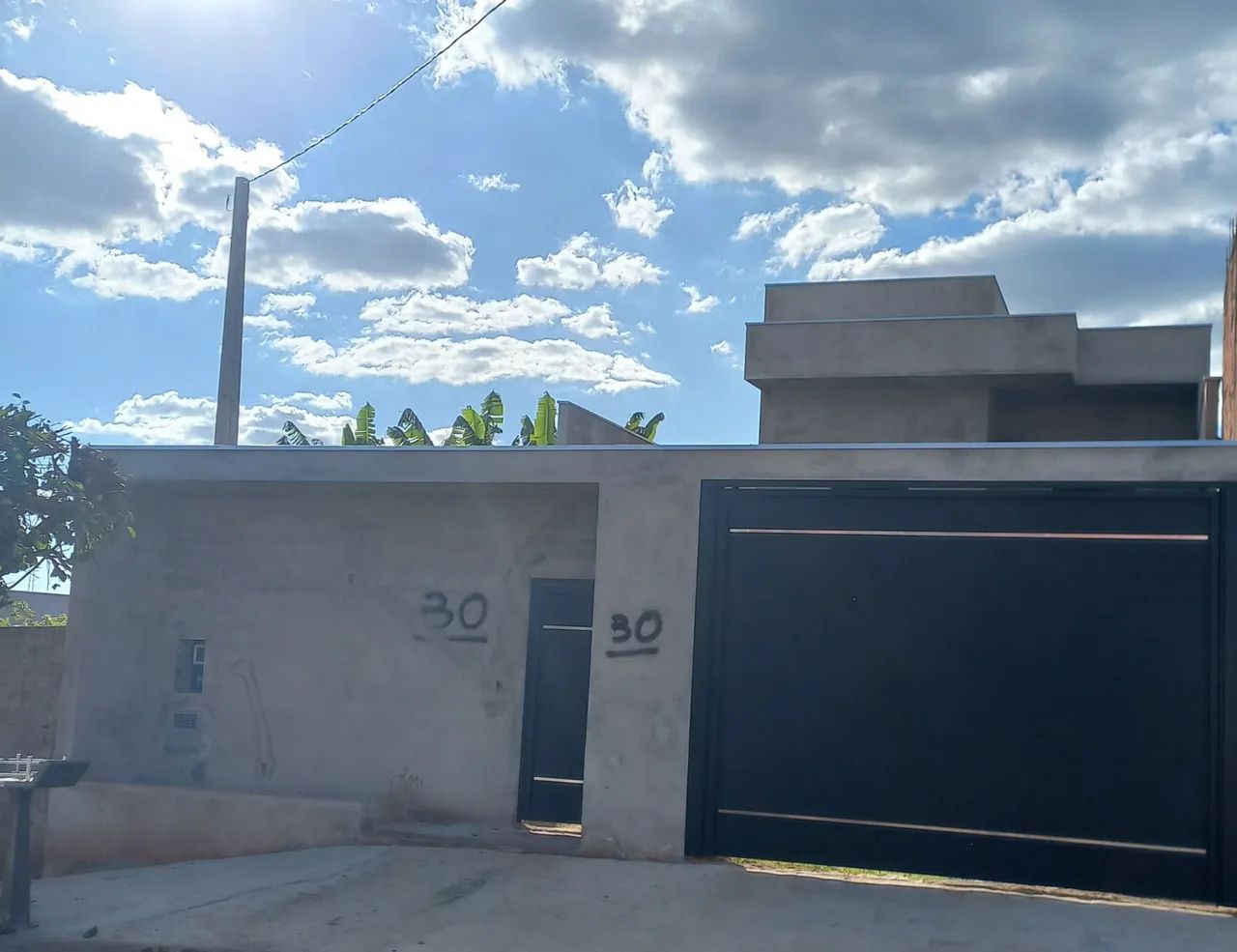 Casa em fase de acabamento a venda 