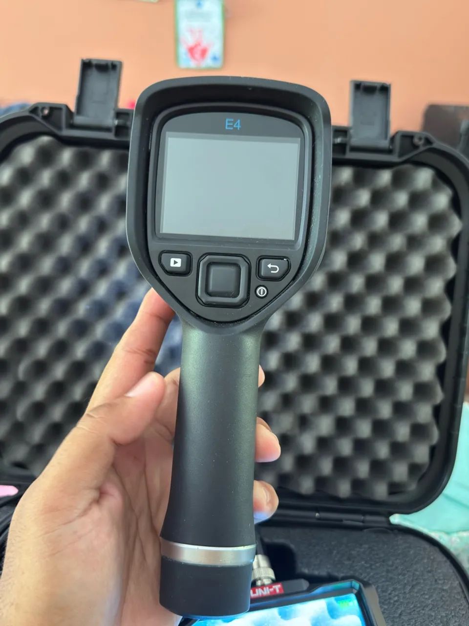  Câmera termográfica FLIR E4  - Foto 3