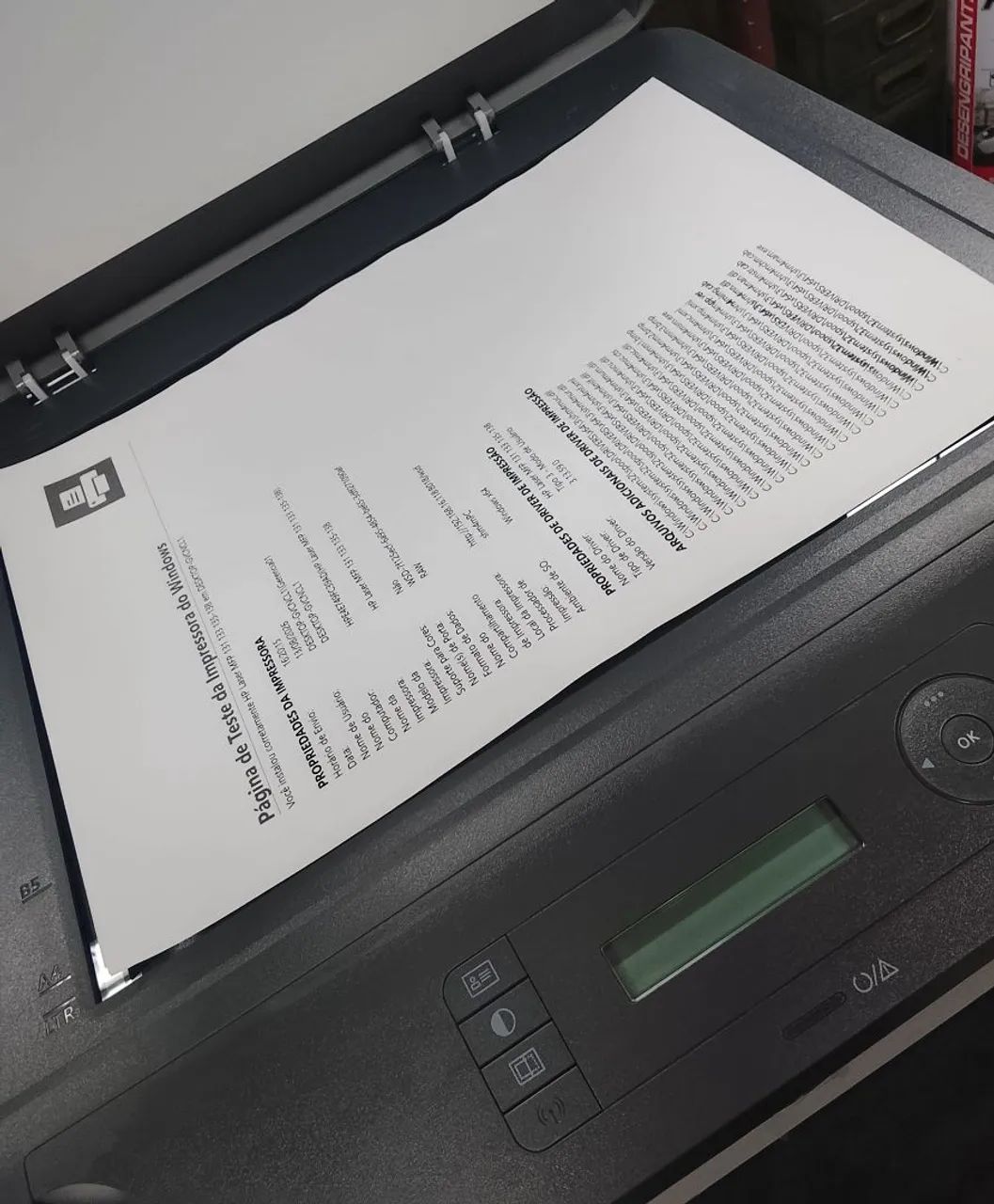 Impressora HP LaserJet MFP 135W Multifuncional  - Foto 4