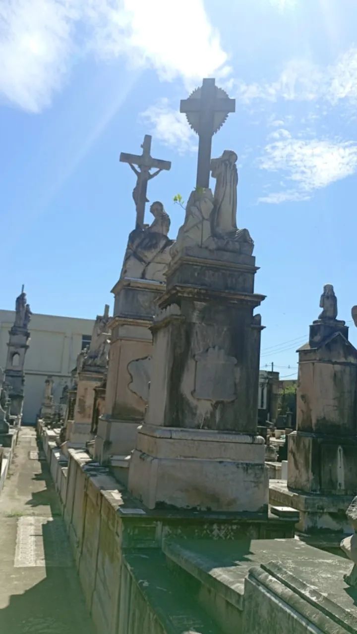 JAZIGO CEMITÉRIO SÃO FRANCISCO XAVIER - Foto 3