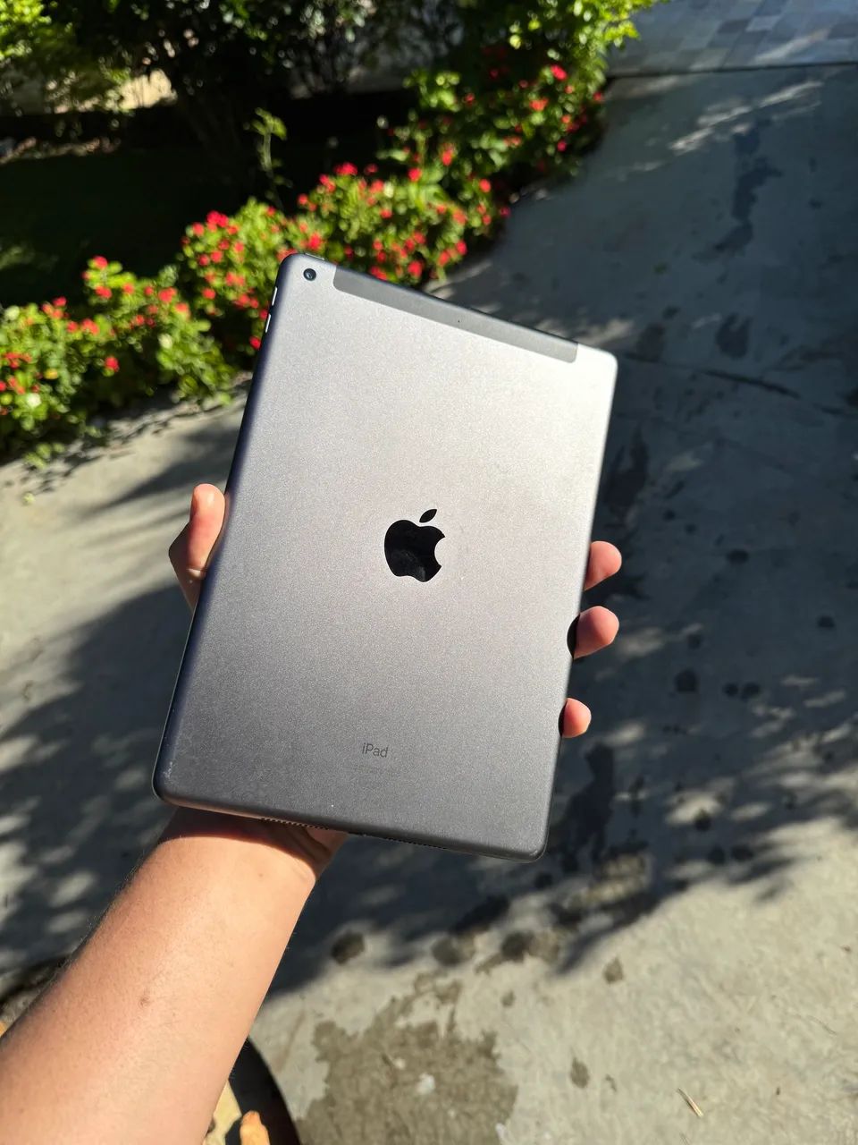 iPad 7 geração muito novo + Caneta  - Foto 2