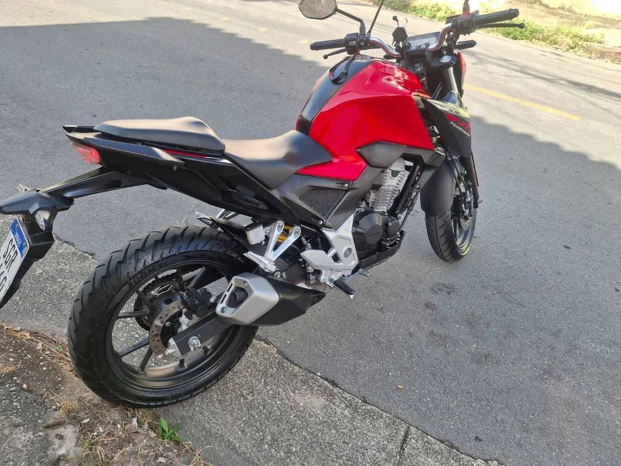 Twister 300f  - Foto 2