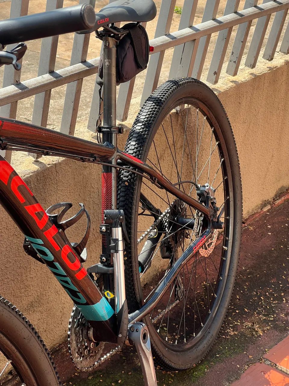 Bicicleta Caloi Explorer aro 29