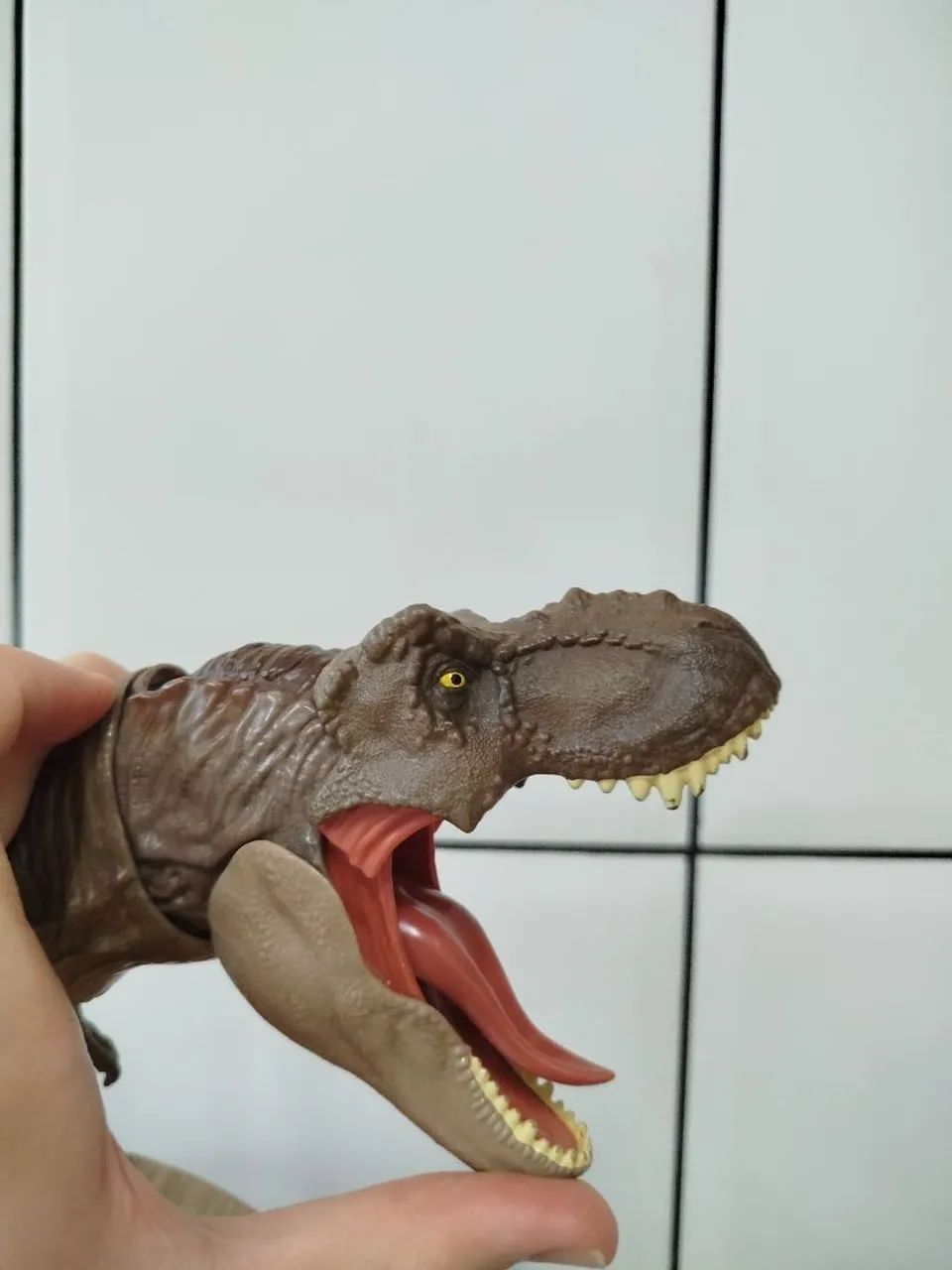 Tiranossauro Jurassic world  - Foto 3