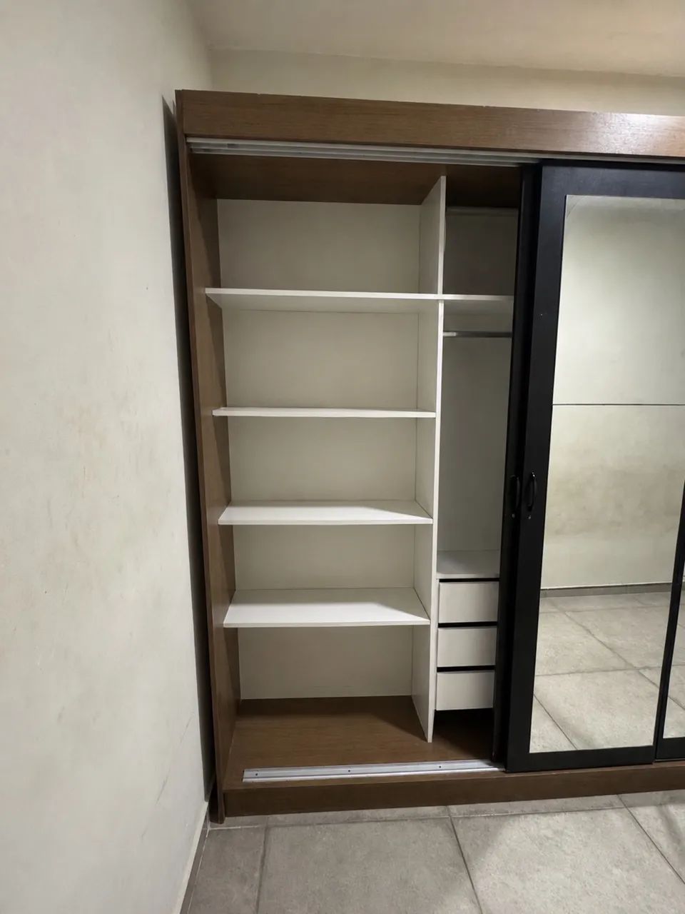 Guarda roupa de casal - Foto 2