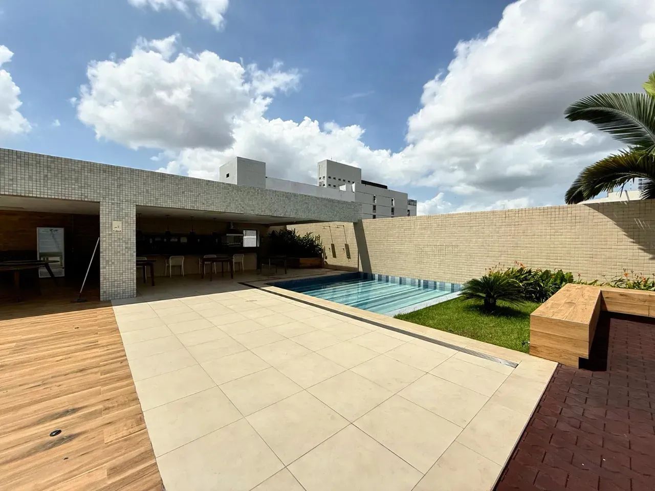 RR Alugo e Vendo no W Residence - Foto 3