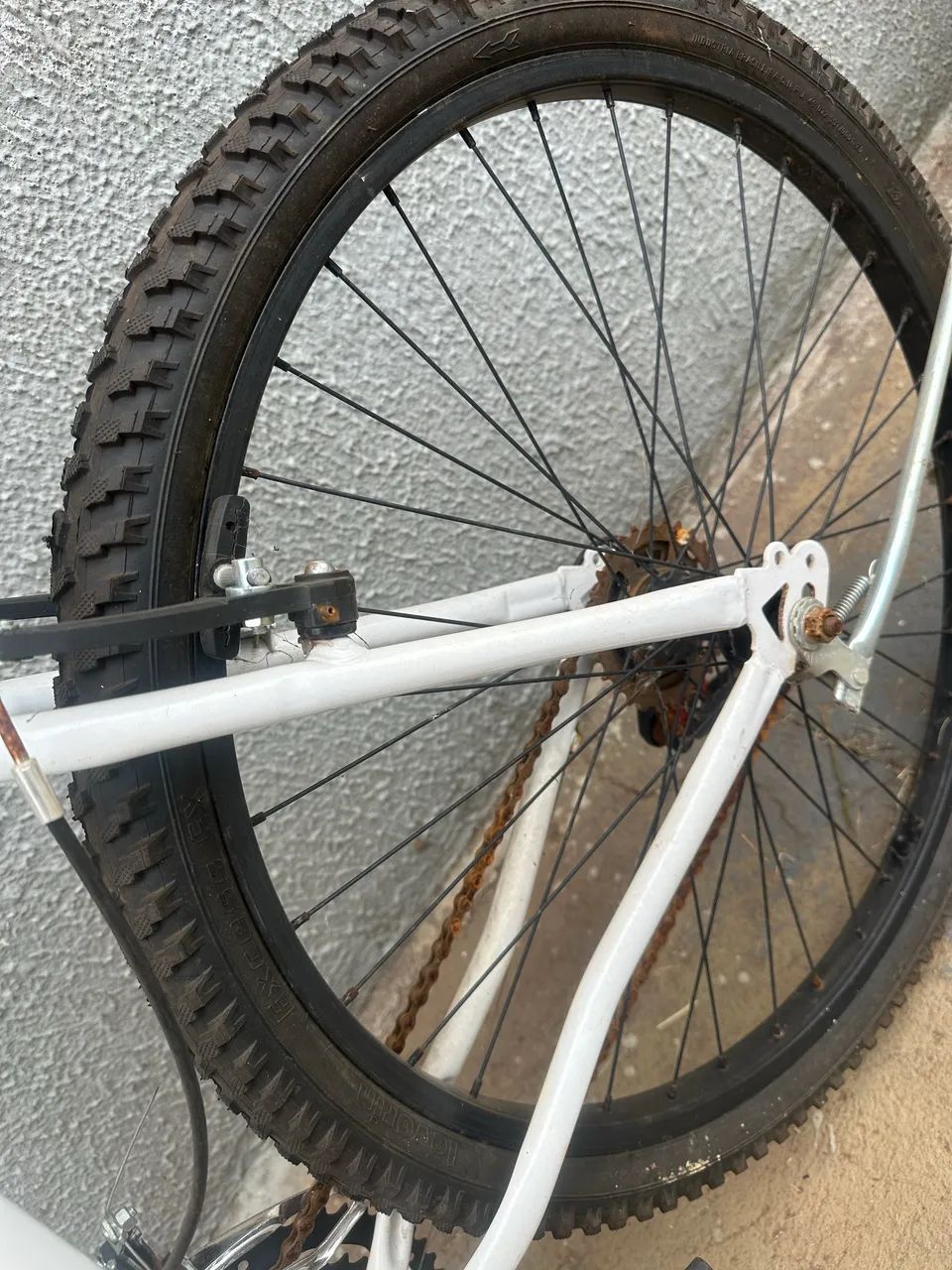 Bike Aro 26 com 18 marchas - Foto 2
