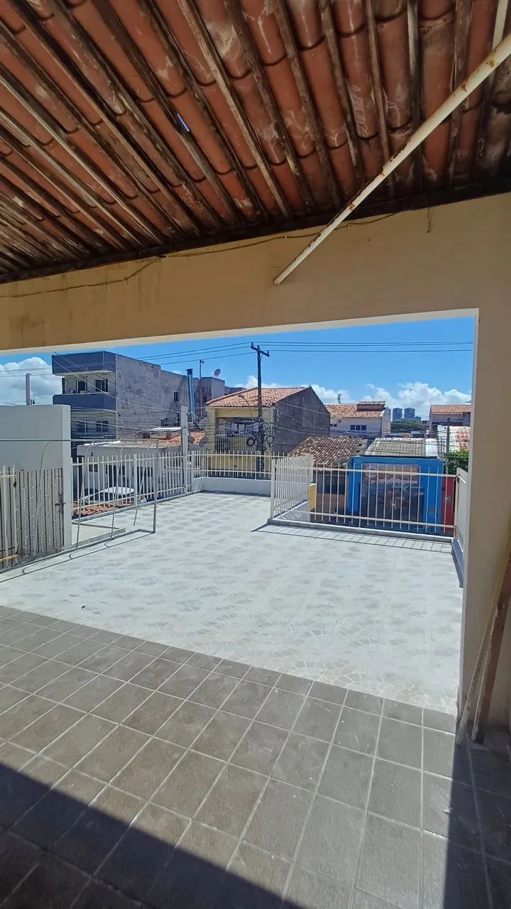 Casa de andar com ponto comercial Av. Brasil - Foto 2