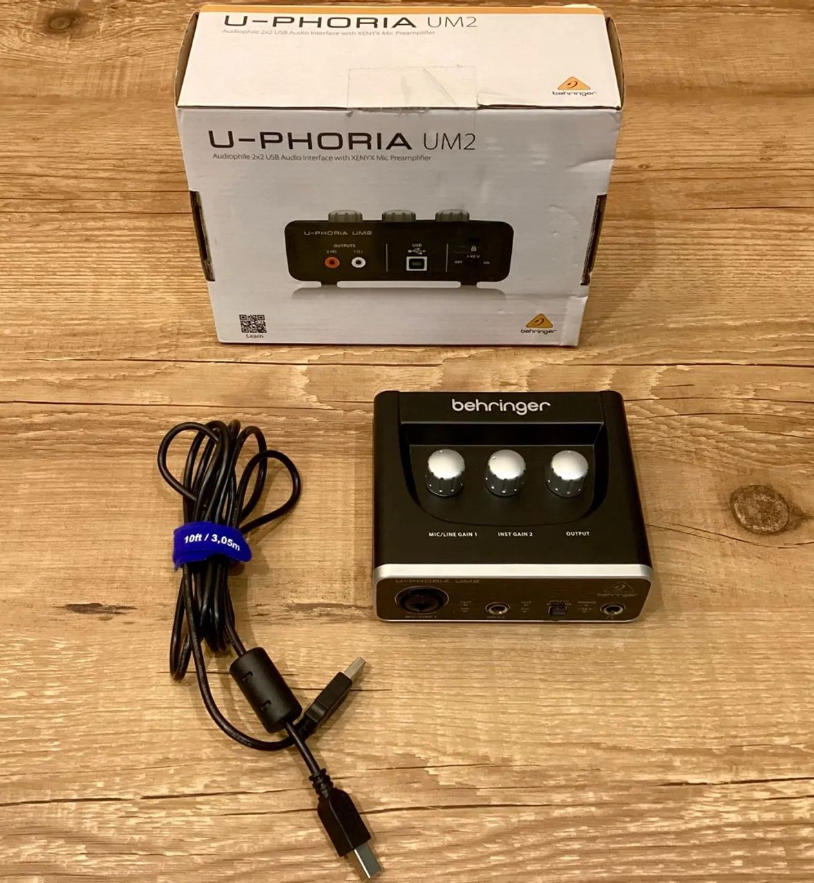 ACEITO PROPOSTAS - Interface de Áudio Behringer U-Phoria UM2 ? Estado de Nova!