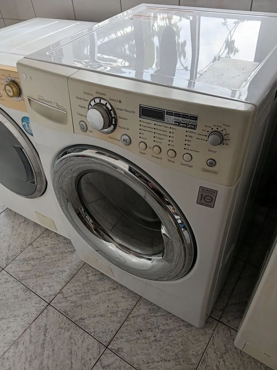 Lava e seca lg 11kg 127v limpa e testada