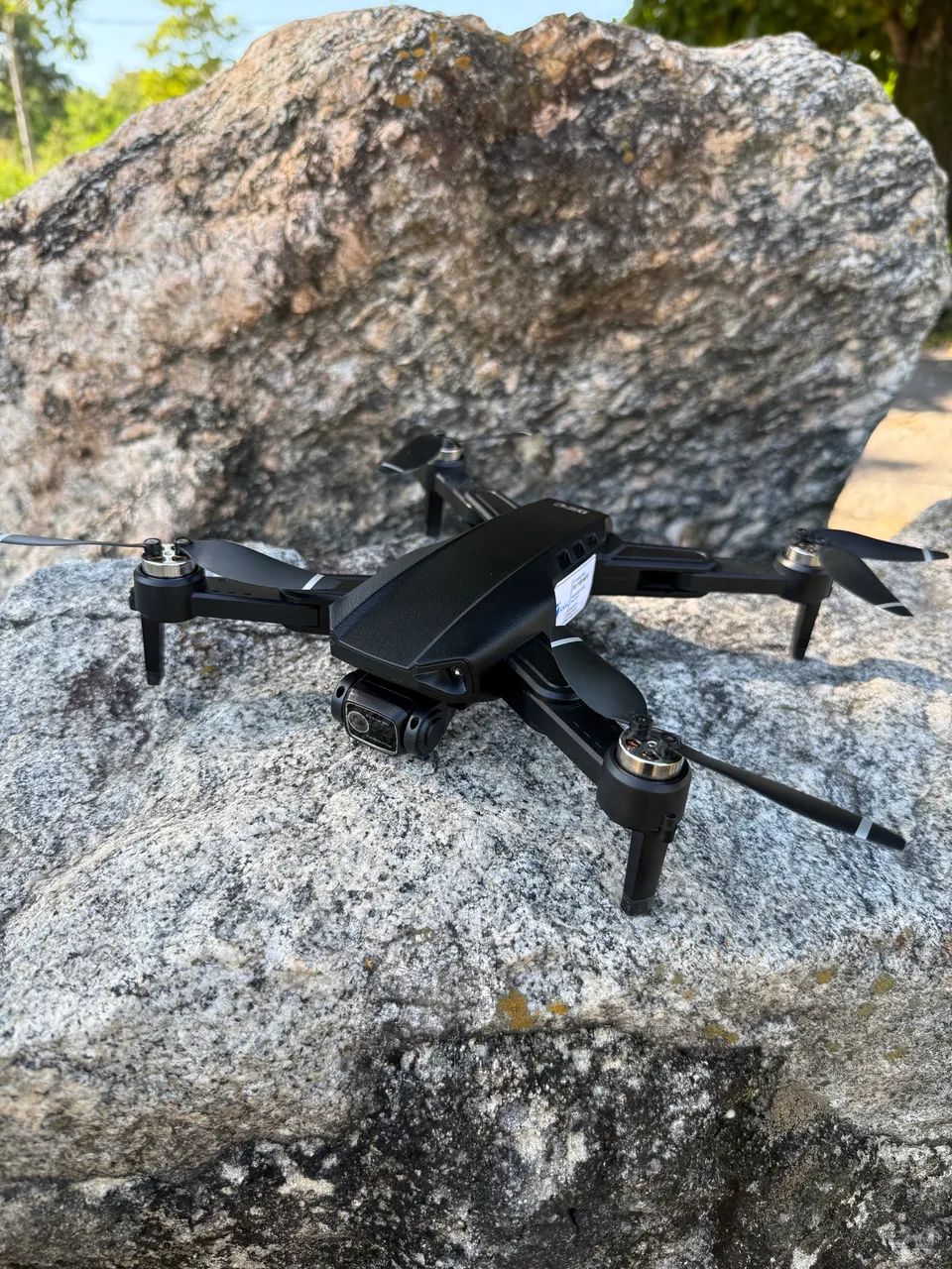 Vendo Drone L900 Pro SE com 2 Baterias - Muito novo - Foto 2