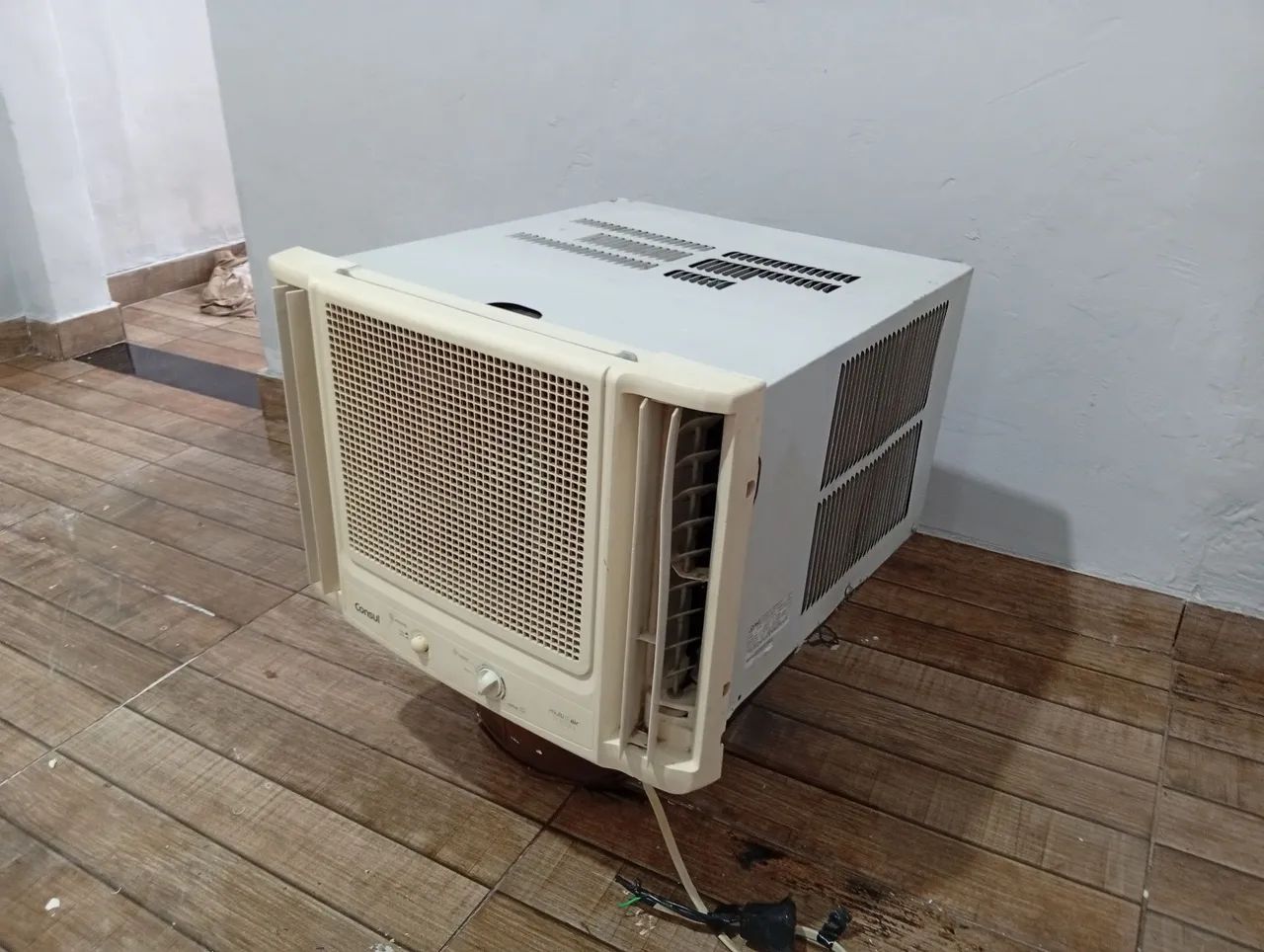 Ar Condicionado 10.000 BTUs  - Foto 2