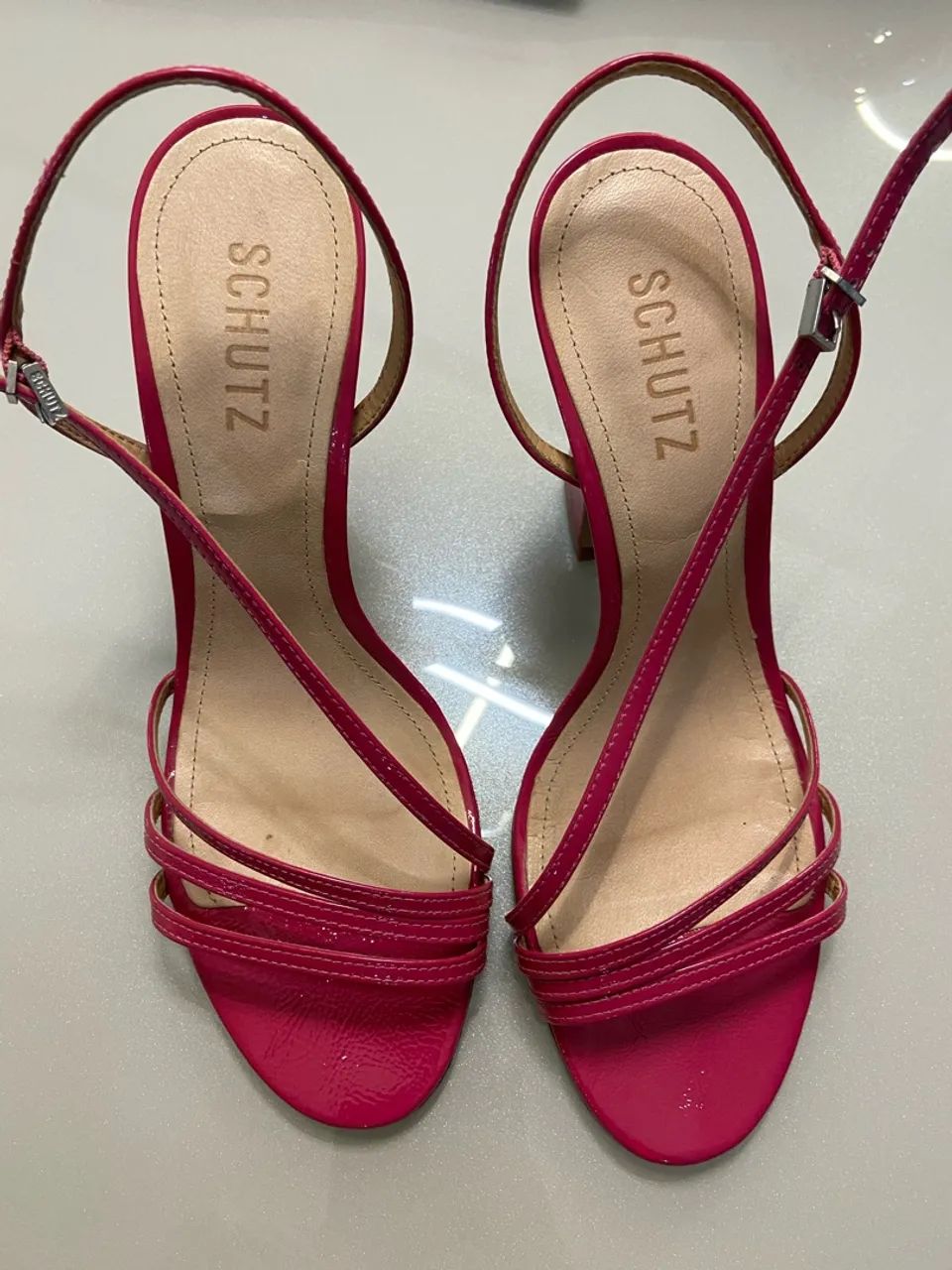 Sandália e Scarpin Schultz num 37