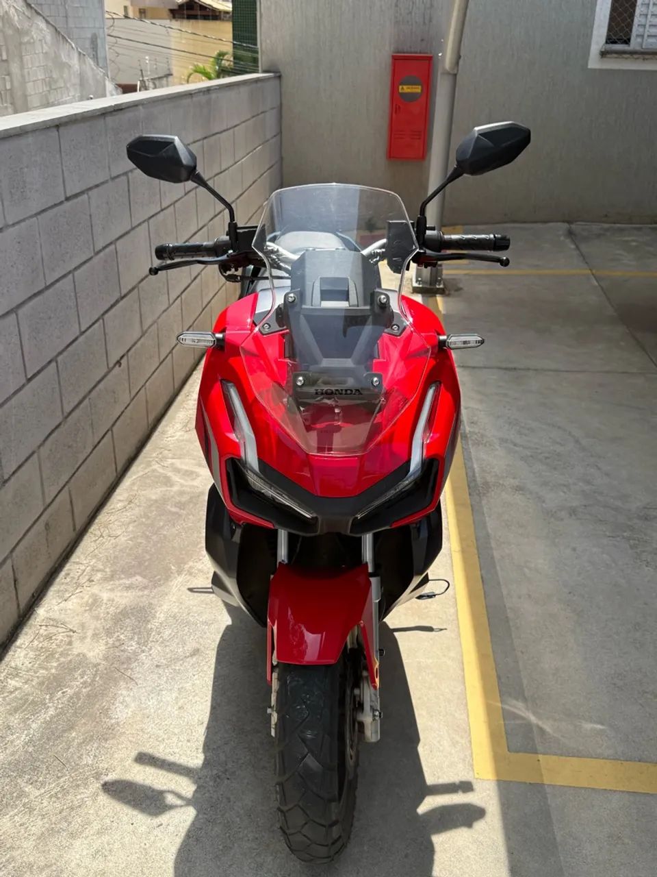 Honda Adv