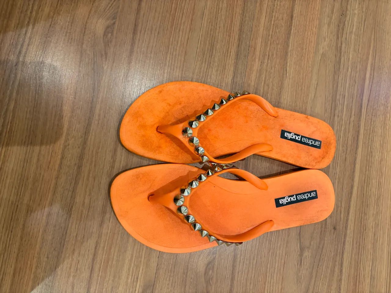 Chinelo tipo havaiana 