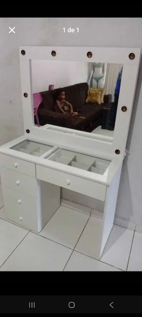 Penteadeira 5 gavetas 900.00