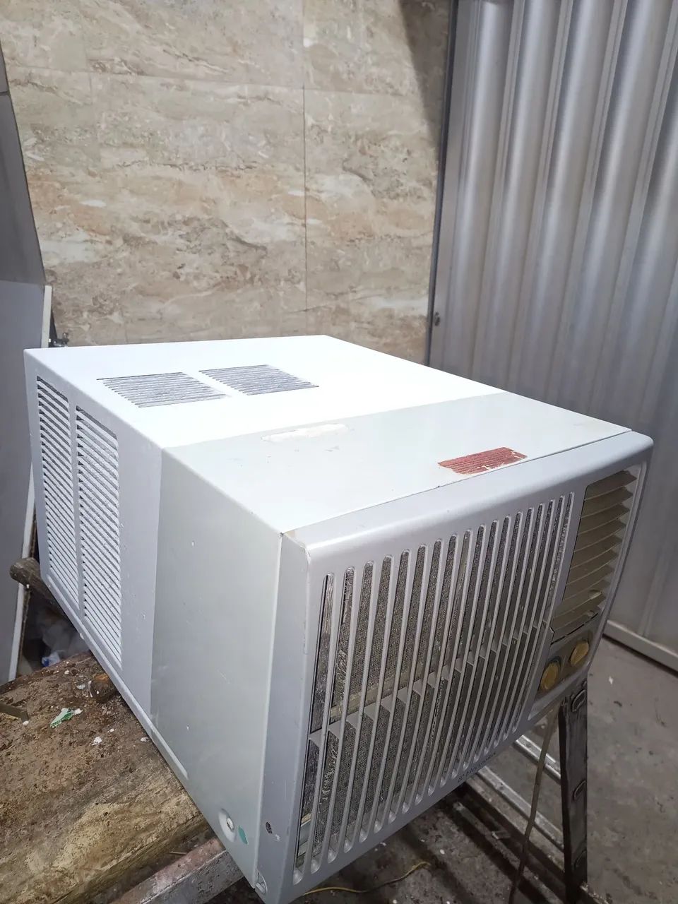 Ar condicionado de janela acj