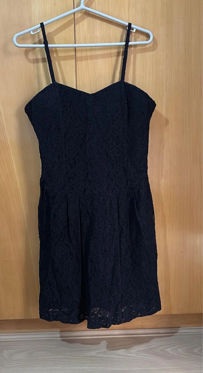 Vestido renda preto