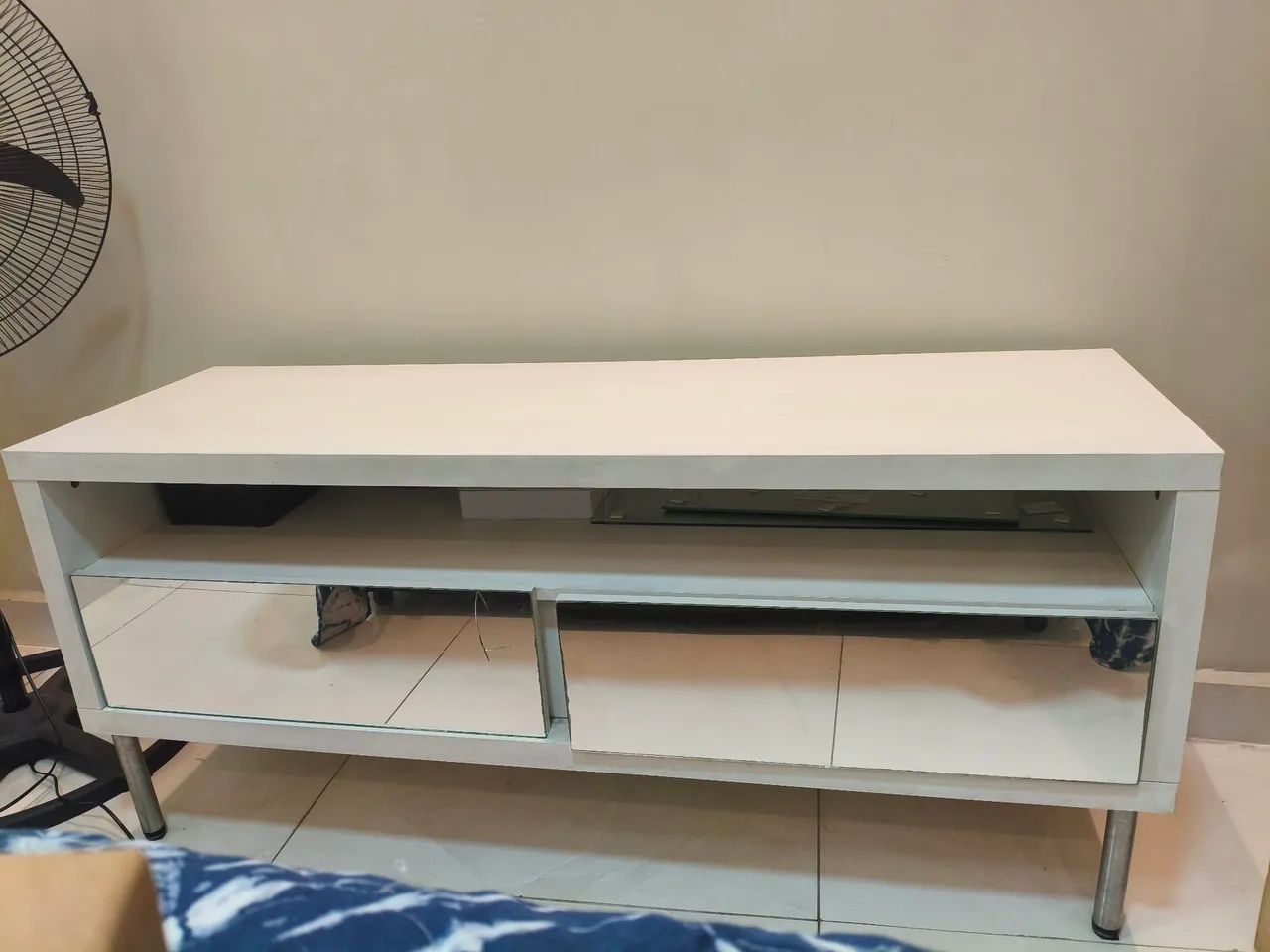 Rack laca + criado mudo 