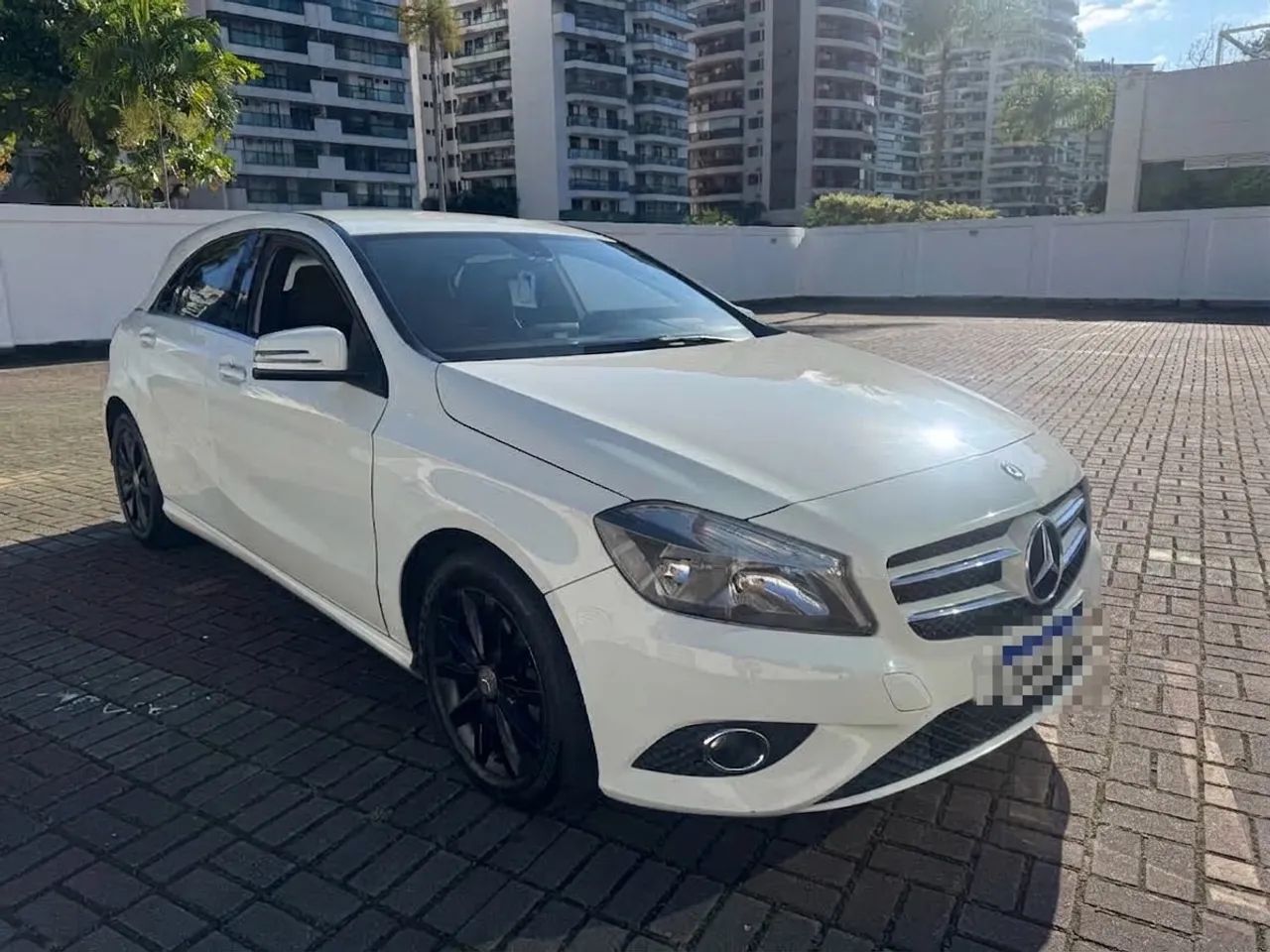 Mercedes-Benz Classe A 200 1.6 TB 16V Style 156cv Aut. 2014