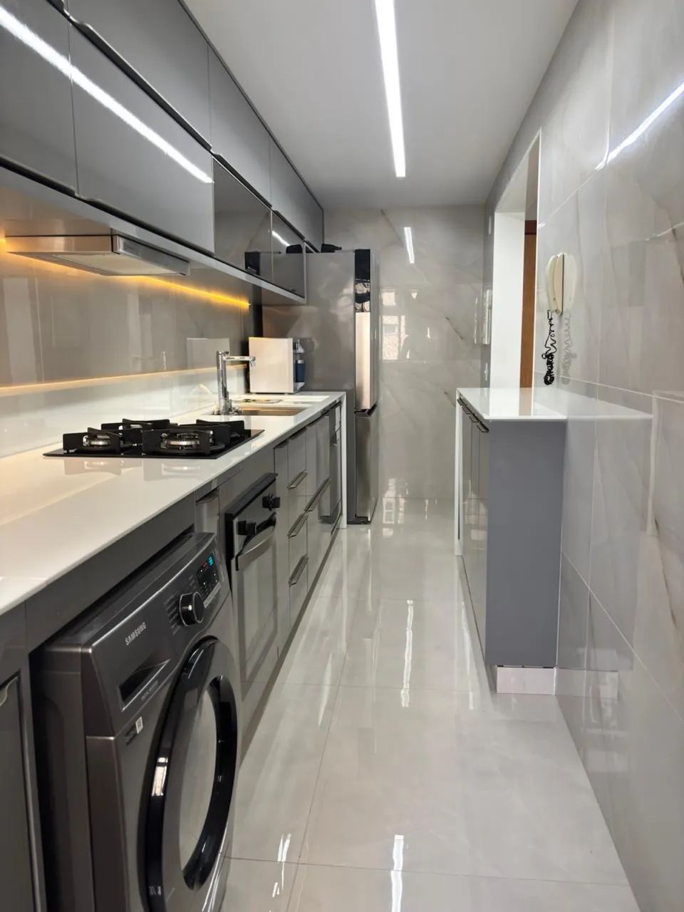 Alugo apartamento no Cond Buritis