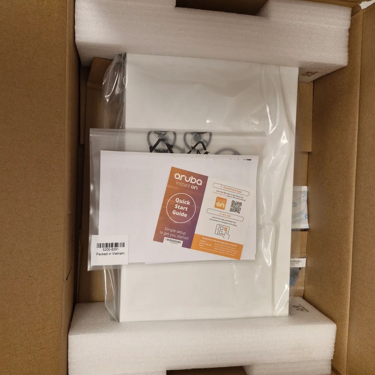 SWITCH ARUBA INSTANT ON 1830 - 48 PORTAS - SEMINOVO!
