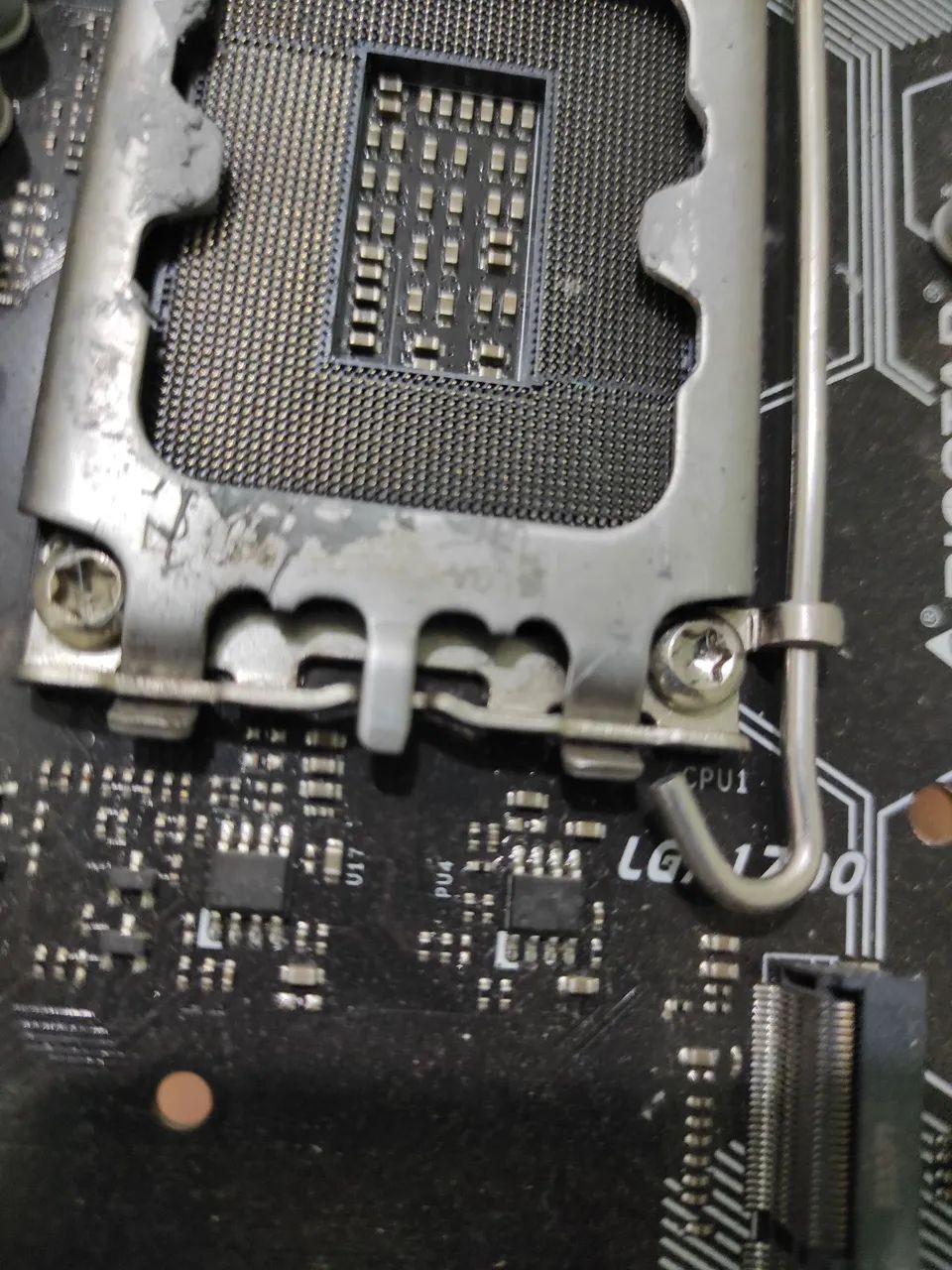 H610mh com pino do soquete torto - Foto 2